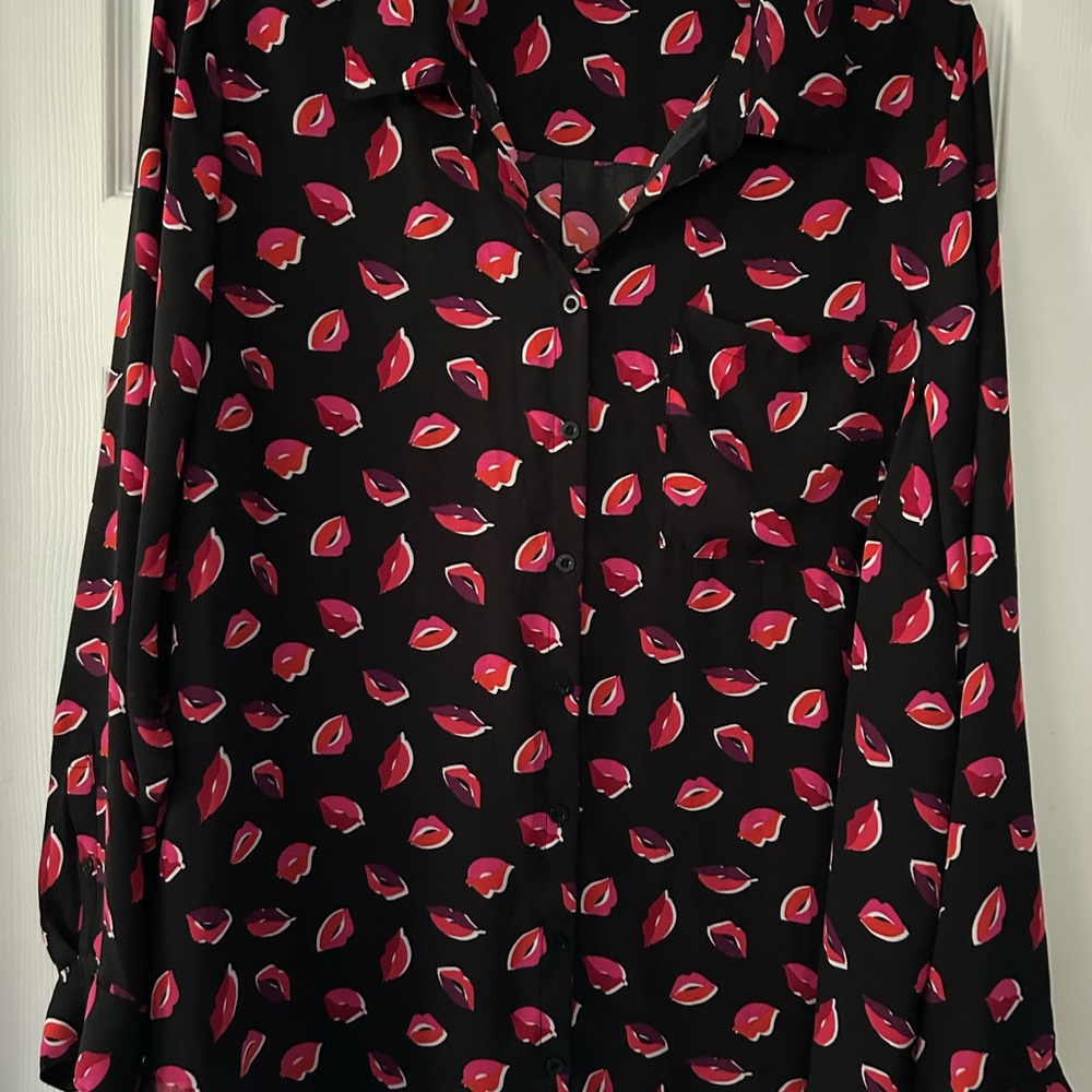 Torrid Black and Pink Heart Pattern Notched Collar Shirt
